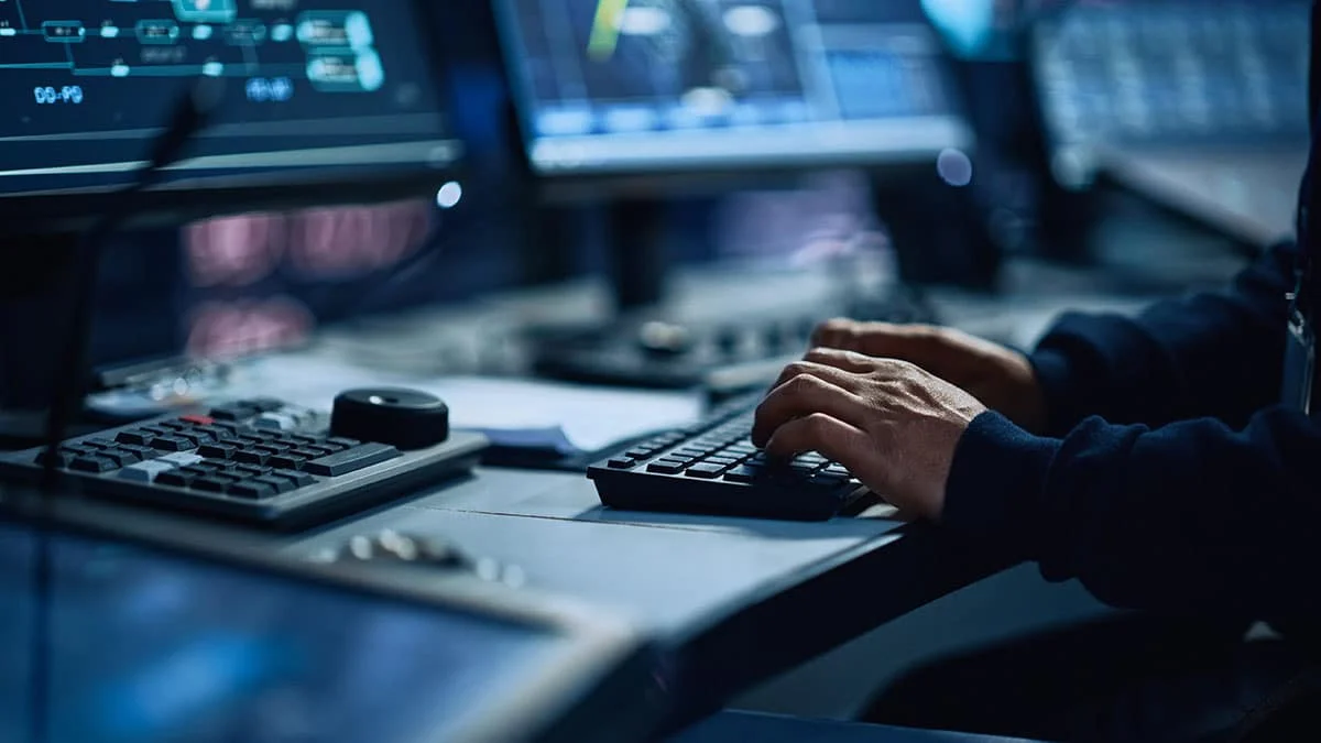 debt-collection7 tracing and tracking specialist